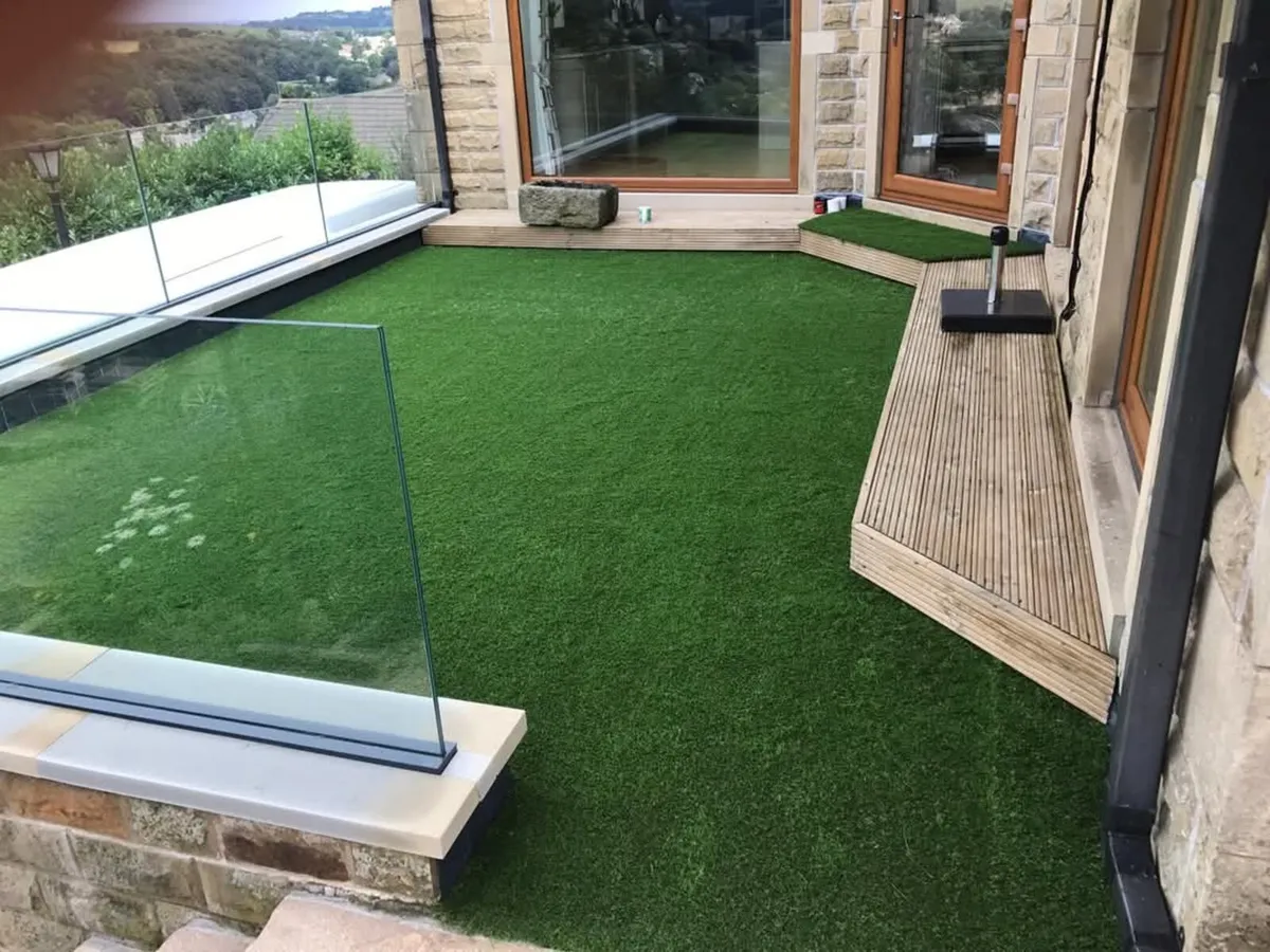 New 40mm Premium Artificial Grass Free Delivery - Image 1