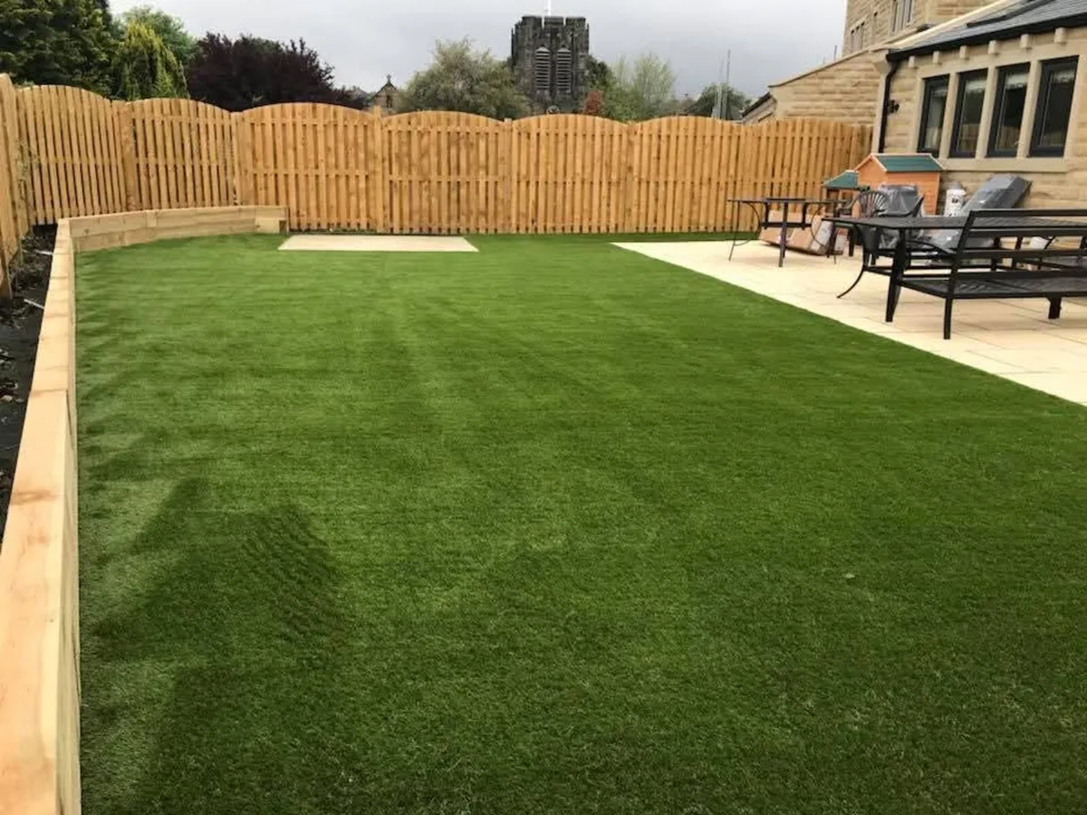New 40mm Premium Artificial Grass Free Delivery - Image 1
