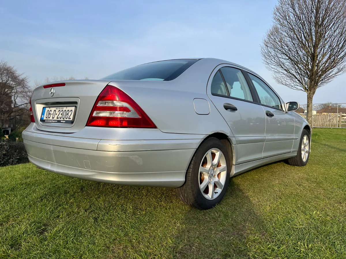 2006 MERCEDES C180 NO RESERVE AUCTION - Image 4