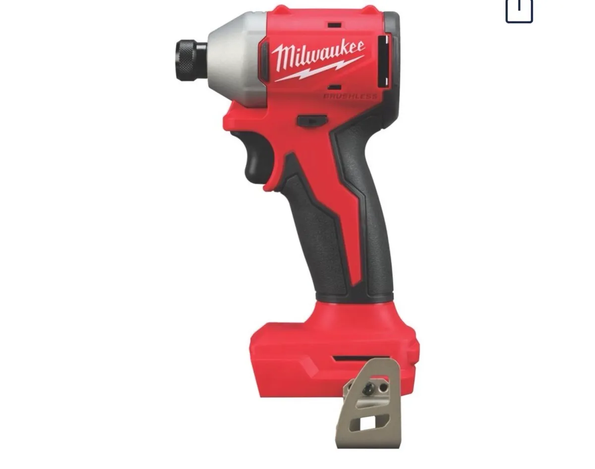 Milwaukee impact driver 18V bare unit - Image 1