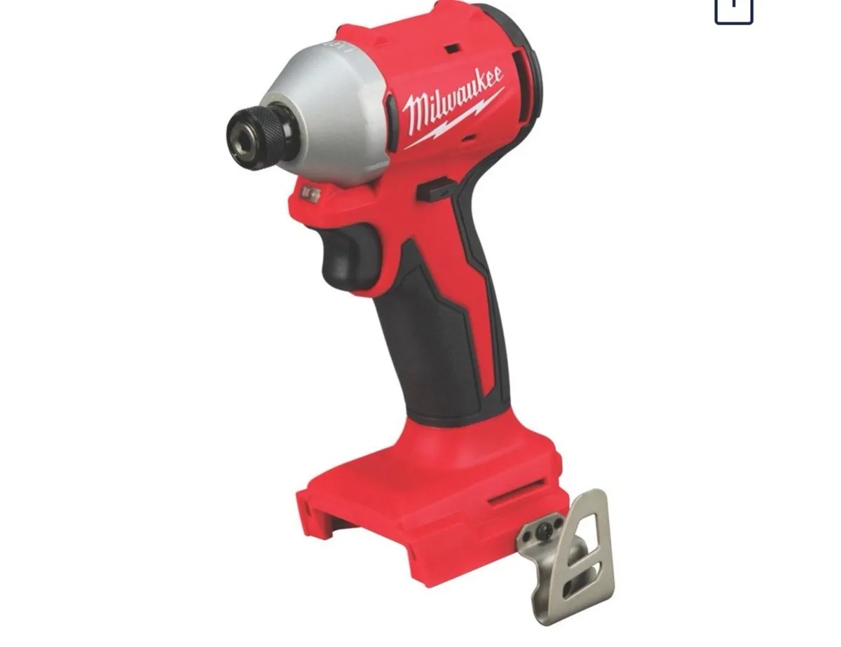Milwaukee impact driver 18V bare unit - Image 2