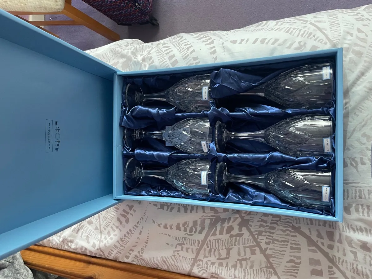 Newbridge Wine glass - Image 2