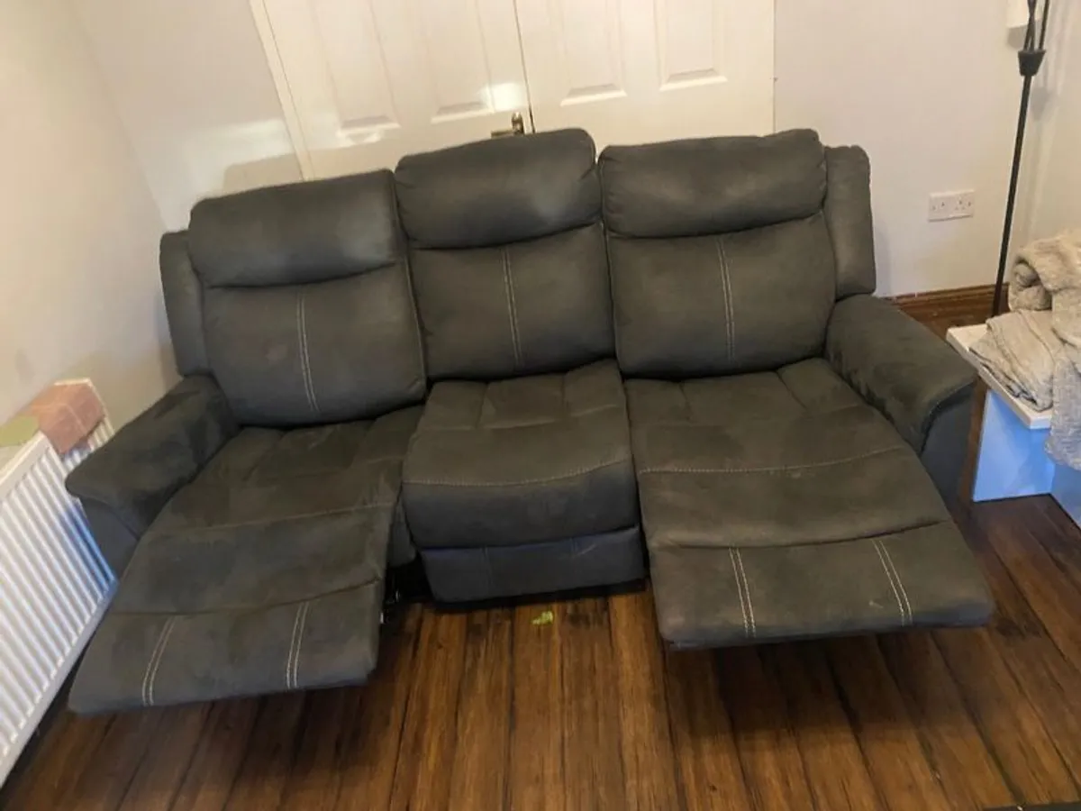 Recliner Sofas - Image 4