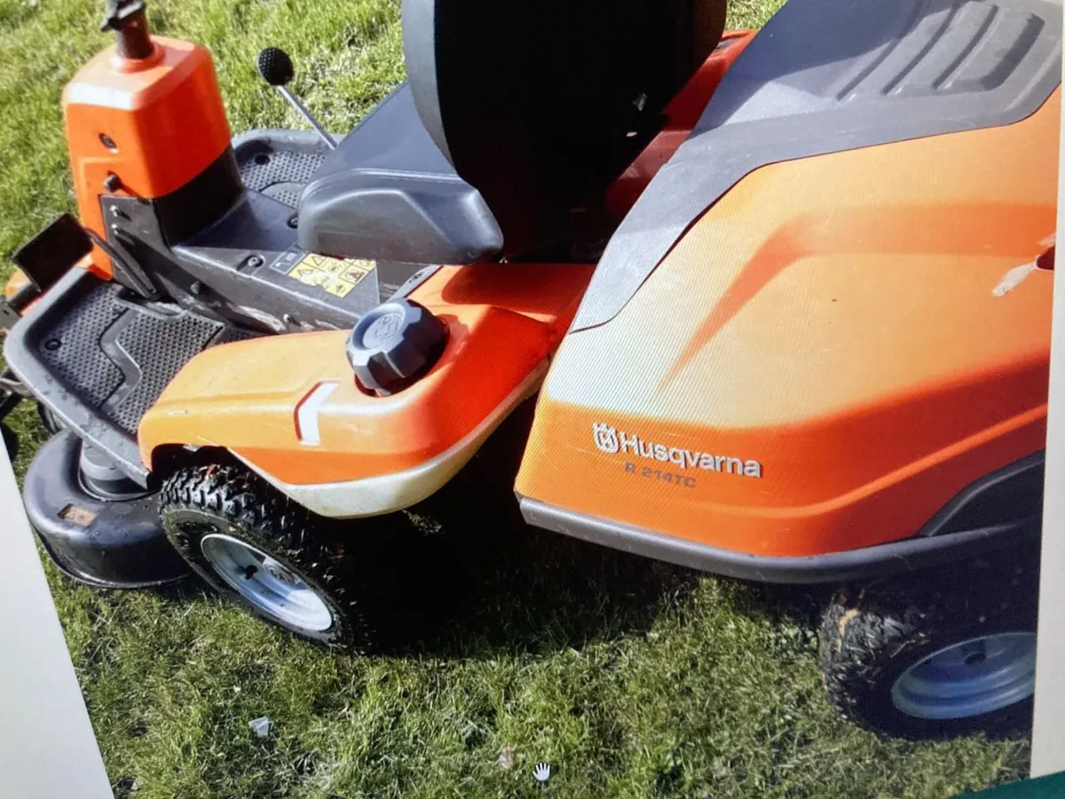 HUSQAVARNA R214TC RIDE ON LAWNMOWER - Image 3