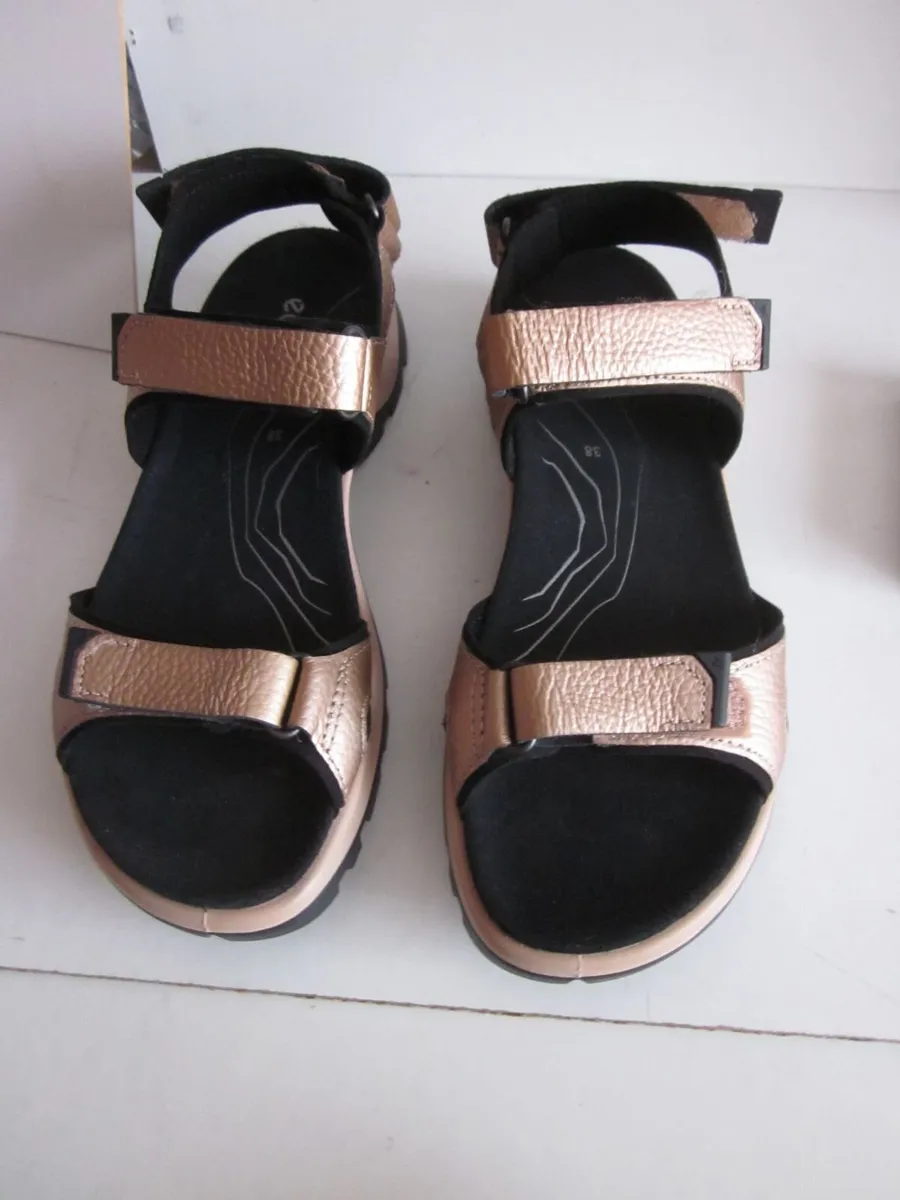 Ecco Women's Offroad Tuscany Leather Sandals - Image 4