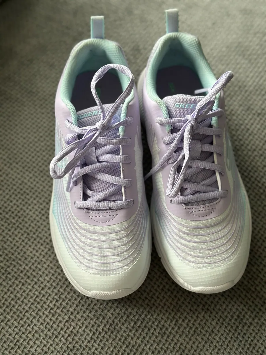 Sketchers trainer size 37 pastel lavender & mint - Image 4