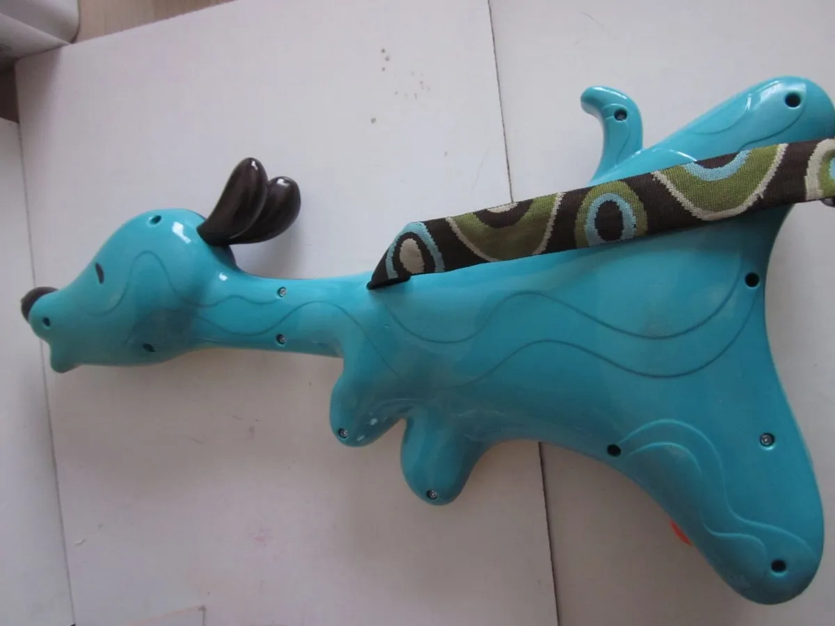 B.Woofer Interactive Toy Guitar - Image 3