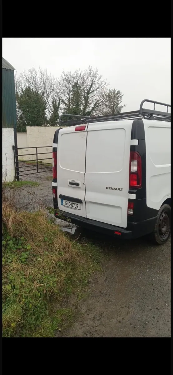Renault Trafic 2015 - Image 3