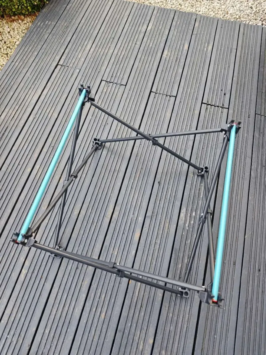 Camping gear / fodable table, chair, beach chair - Image 2