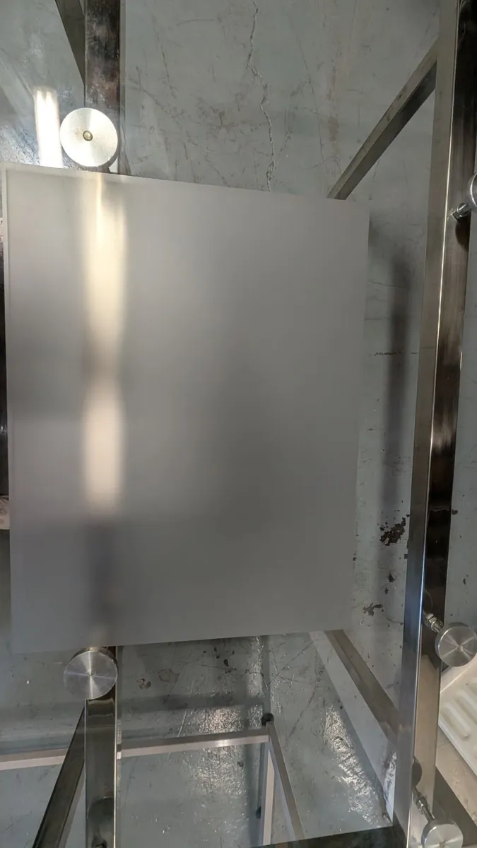 Glass Dining table - Image 3