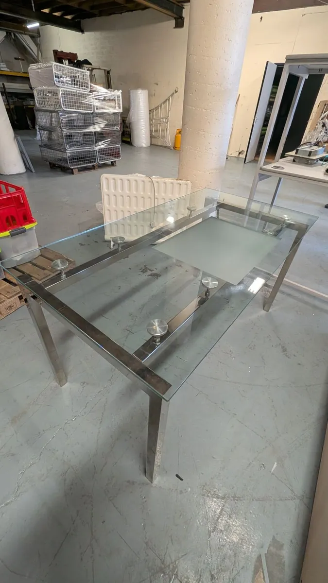 Glass Dining table - Image 4