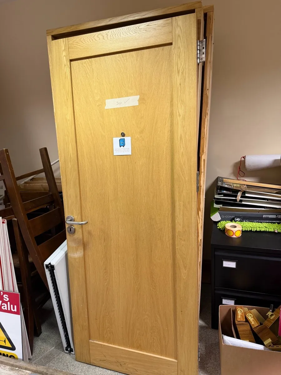 Shaker Style Oak Doors - Image 2