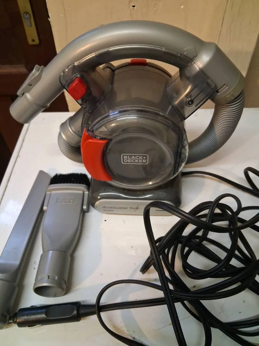 Black and decker dustbuster - Image 1