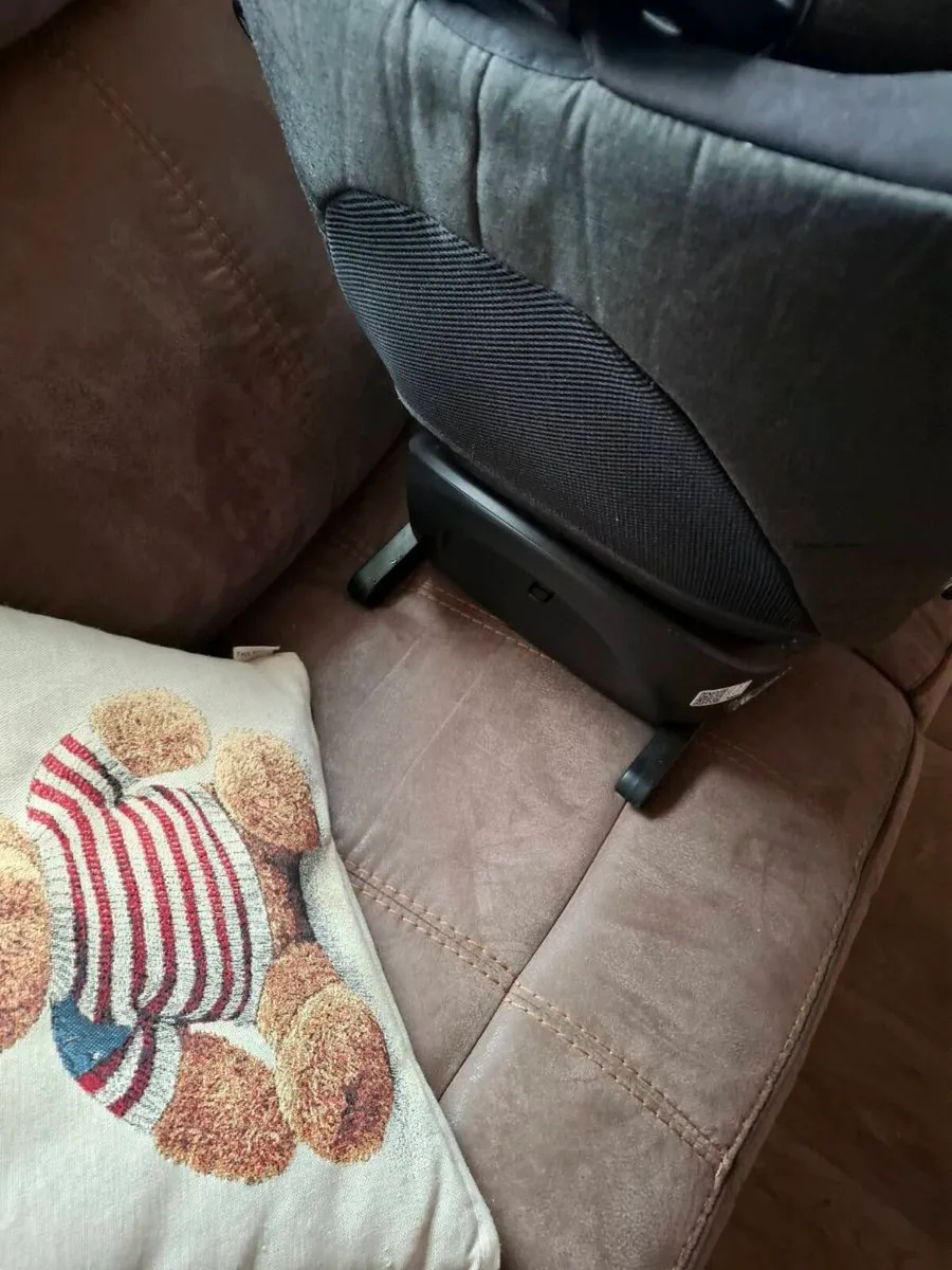Car seat - Image 3