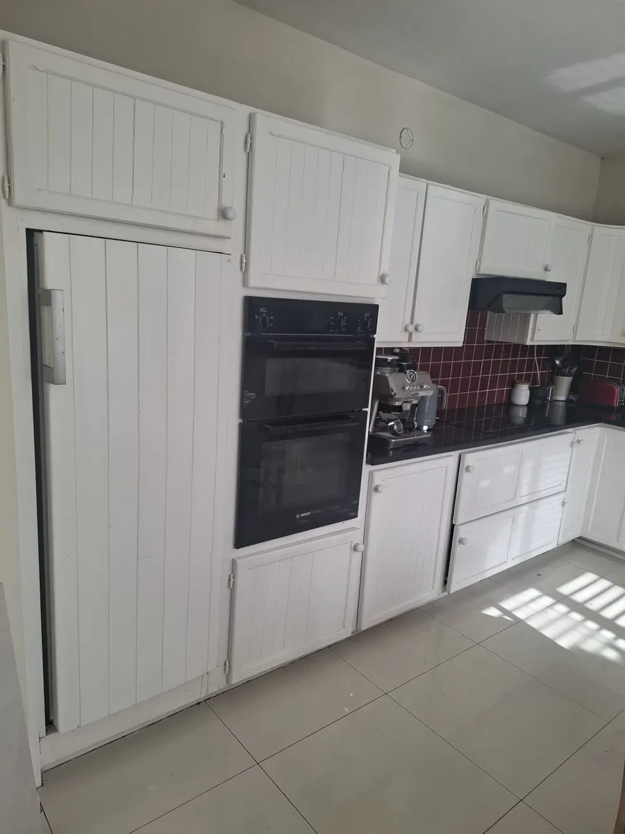 Solid pine kitchen - Image 2