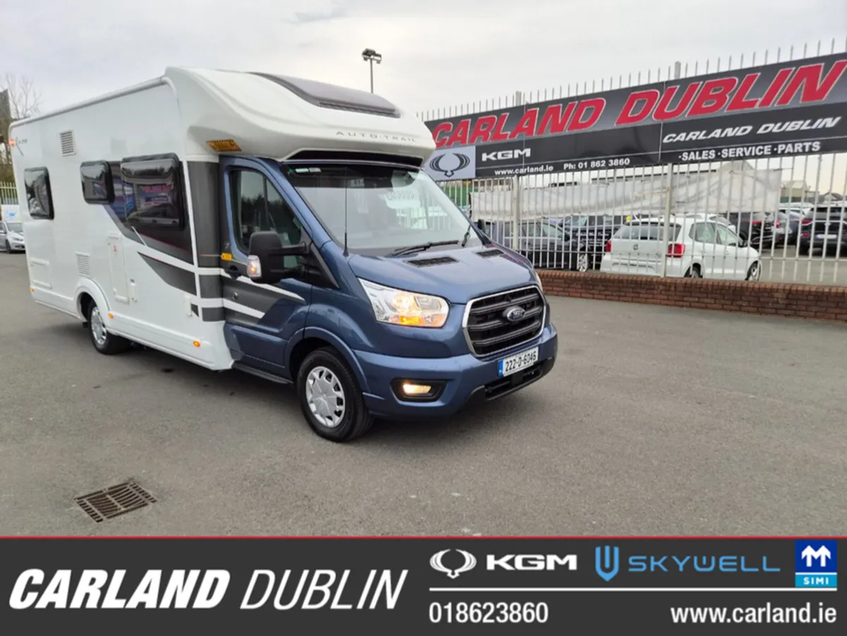 F72 SUPER LO-LINE Automatic Lux and drivers pack - Image 1