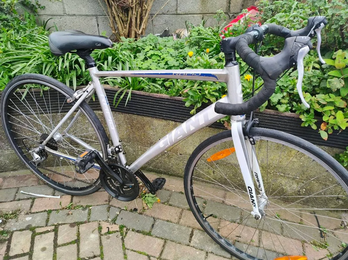 Giant road bike - Image 1