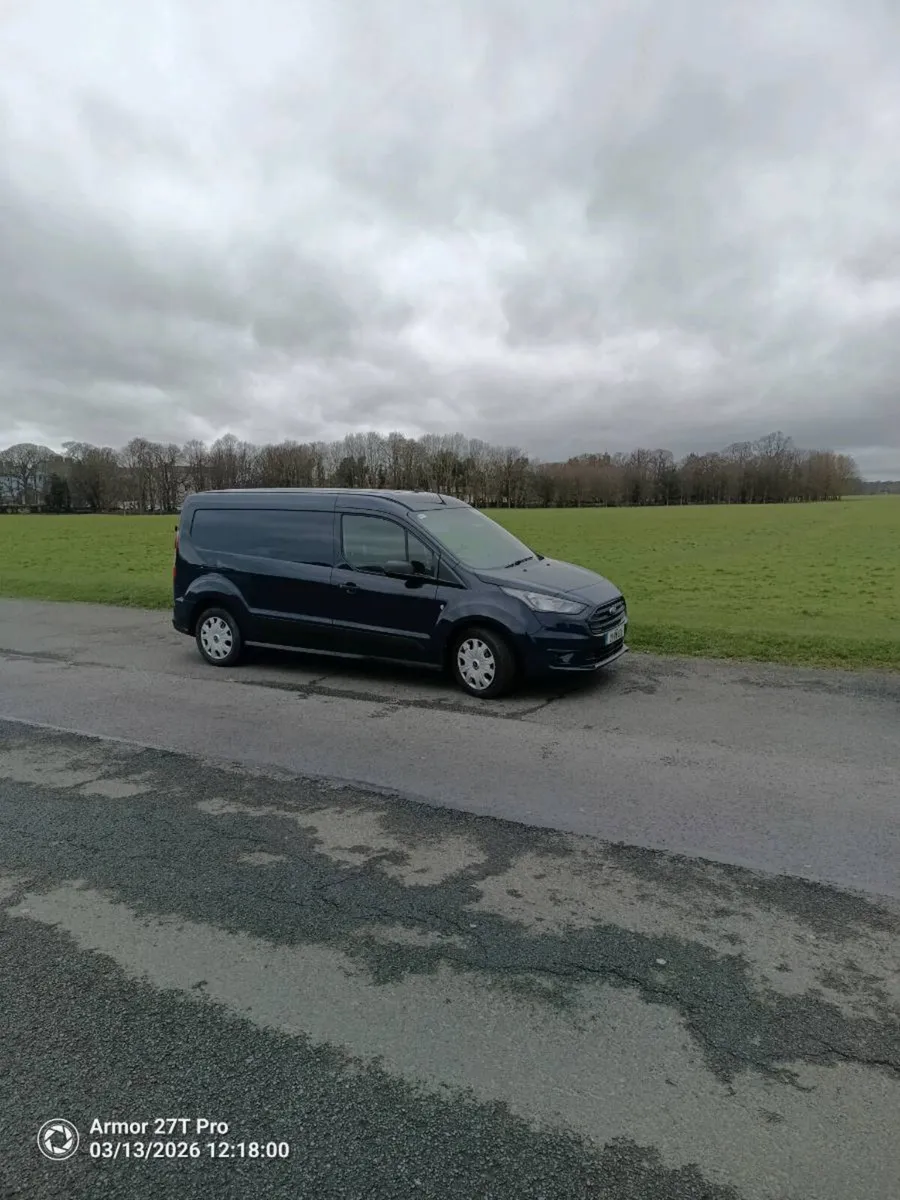 Van - Image 3