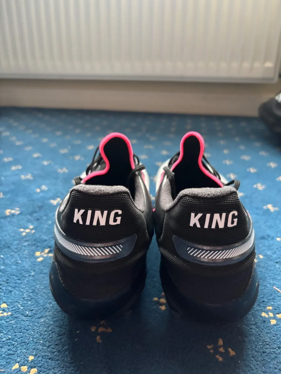 Puma King Ultimate - Image 1