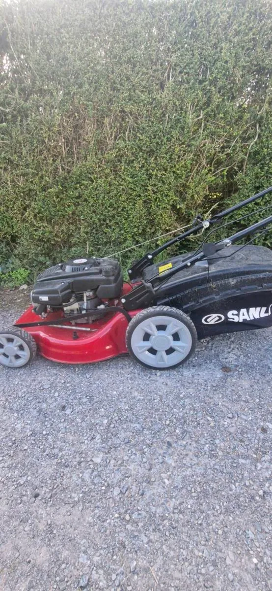Sanli mower - Image 1