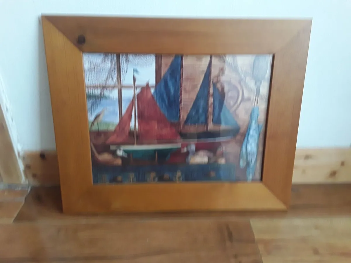Lovely picture vibrant colour pine frame - Image 1
