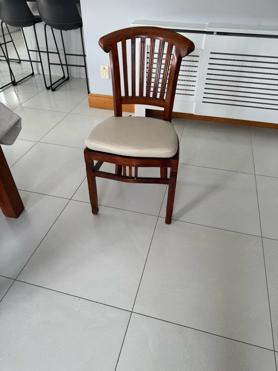 Kitchen chairs - Image 1