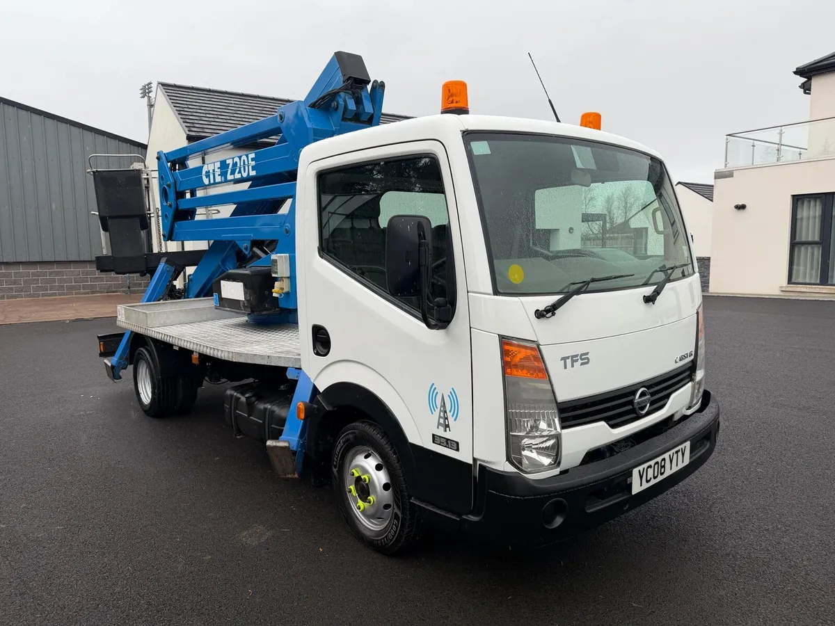 Nissan cabstar 20m cherry picker only 19k miles - Image 3