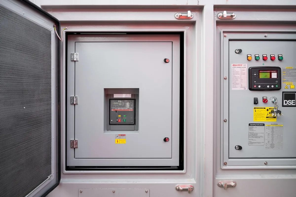 MacGen 1100kVA Diesel Generator - Image 3