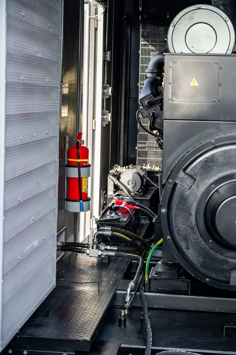 MacGen 1100kVA Diesel Generator - Image 2