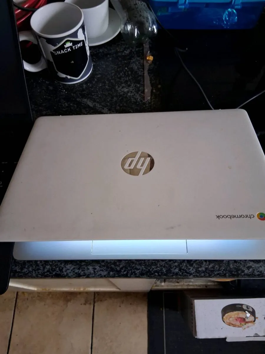 Laptops 💻 2 - Image 2