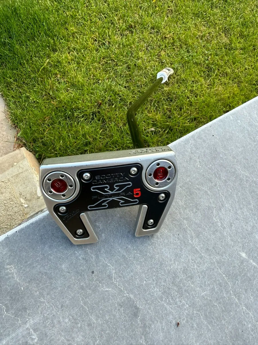 Scotty Cameron Futura X5 Black Edition - Image 2