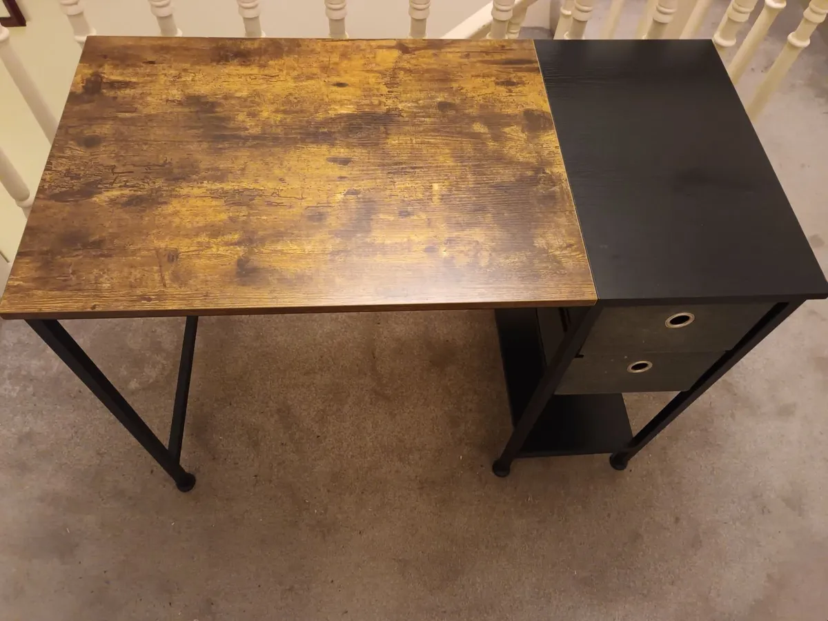 HOMIDEC Computer Desk - Image 1