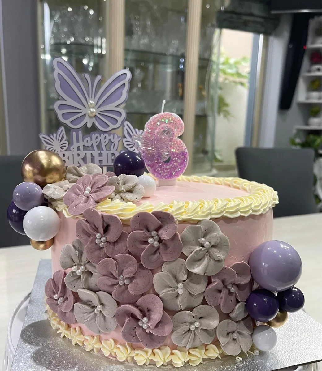 Cakes for all occasions - Image 4