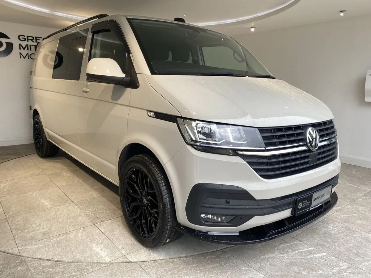 Volkswagen Transporter 2023 - Image 3