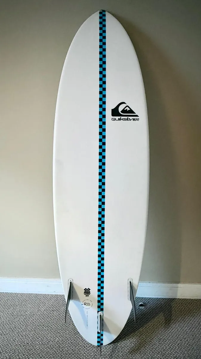 Quiksilver Surfboard 6'8 47.3L - Image 2