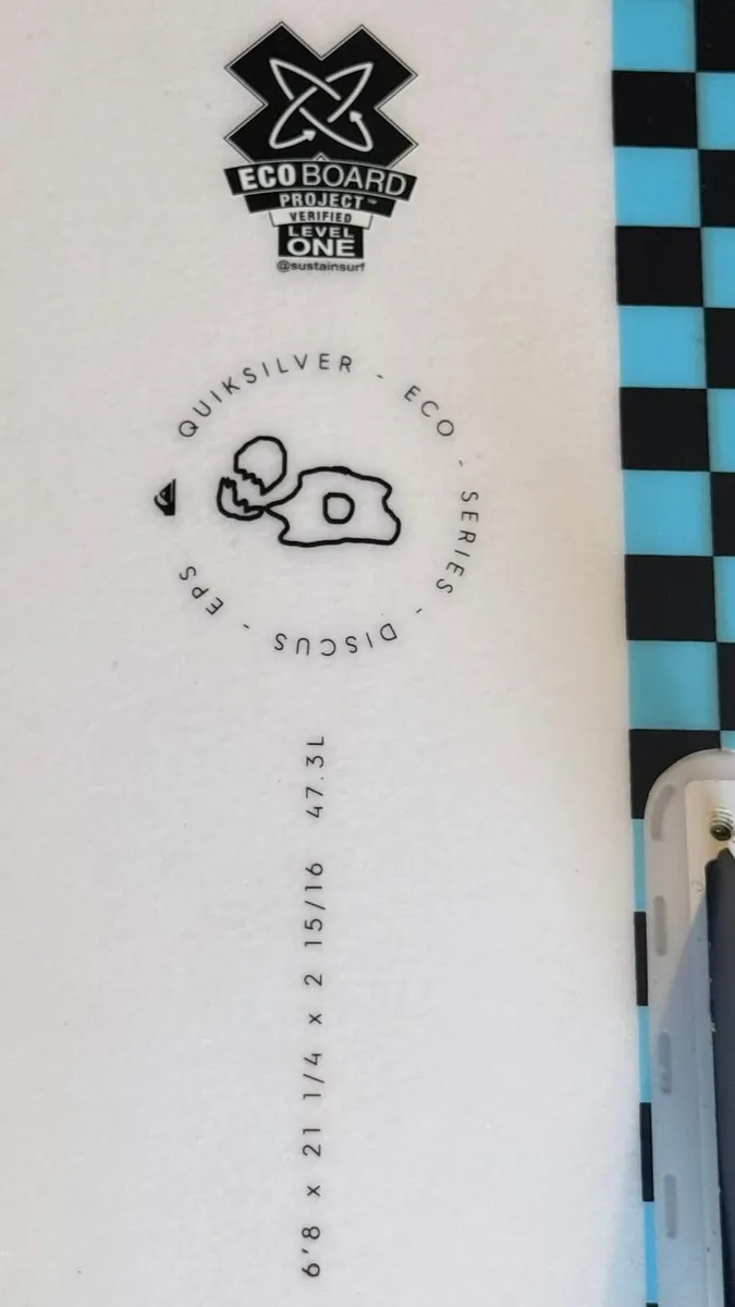 Quiksilver Surfboard 6'8 47.3L - Image 4