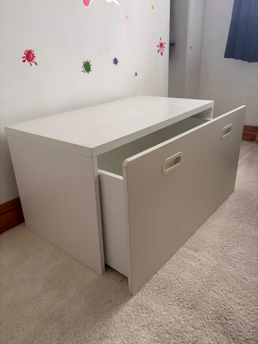 Toy storage/bench/kids table - Image 1