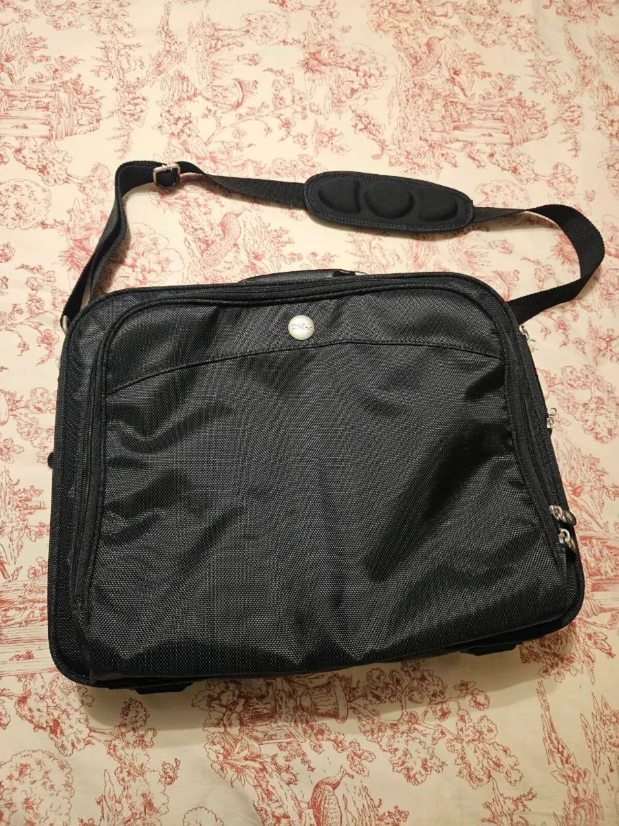 Large Dell Laptop bag - Image 1