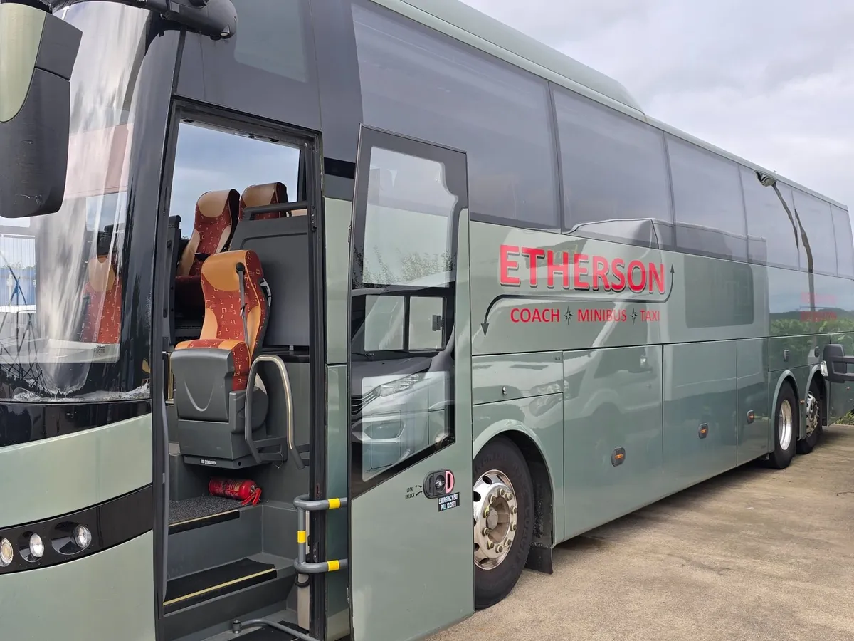 Volvo Other 2011 - Image 2