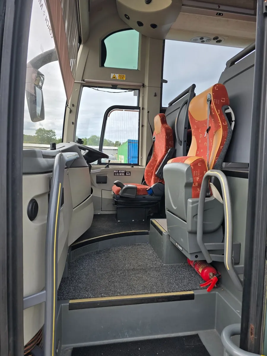 Volvo Other 2011 - Image 3