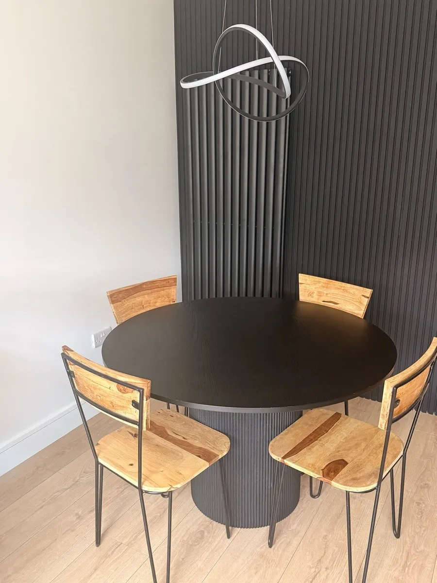 Dining Table & chairs - Image 3