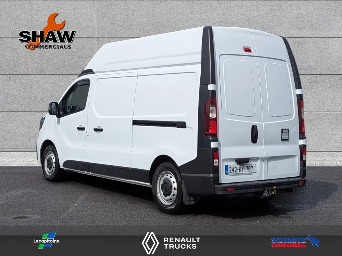 242 Renault Trafic High Roof - Image 2