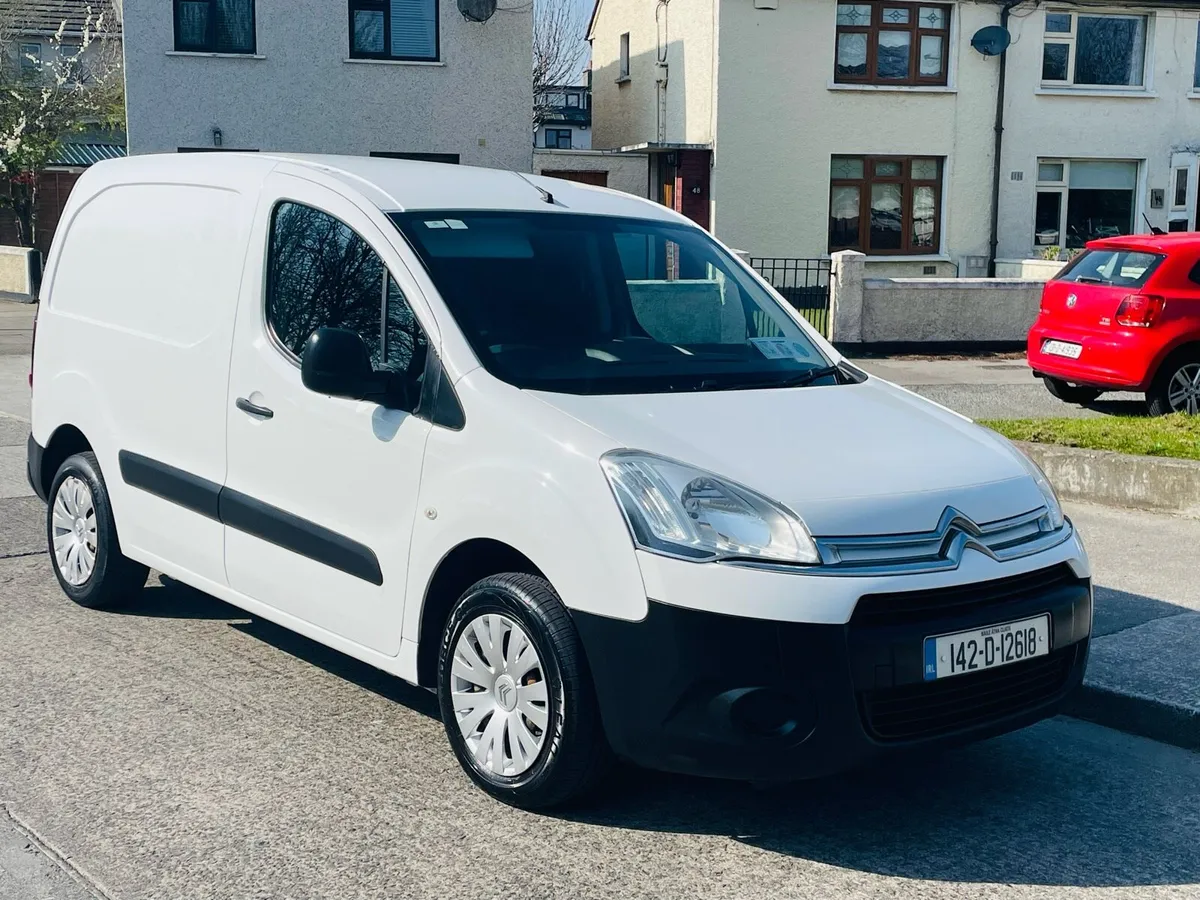 Citreon berlingo *mint* no vat - Image 1