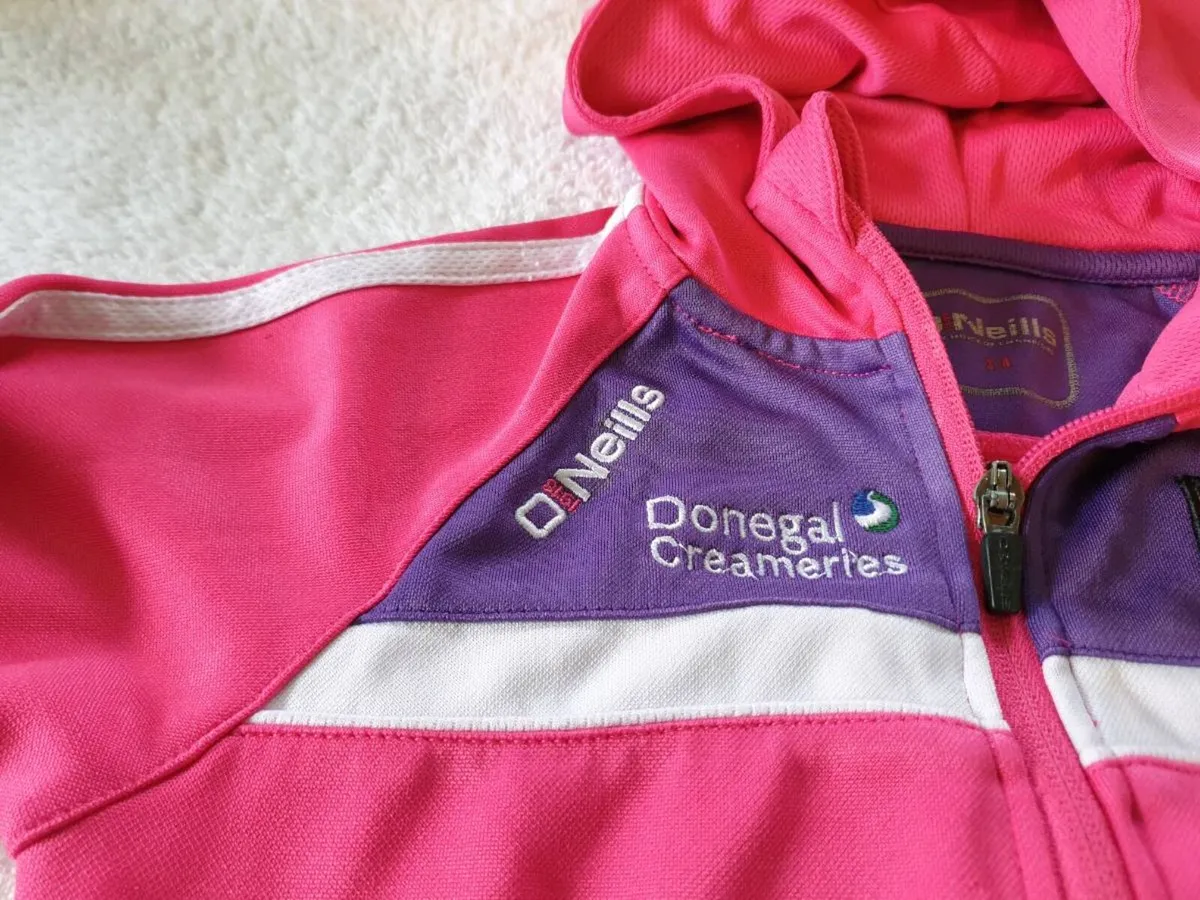 Donegal Gaelic Football Girls Jacket 2014 to 2015 - Image 4