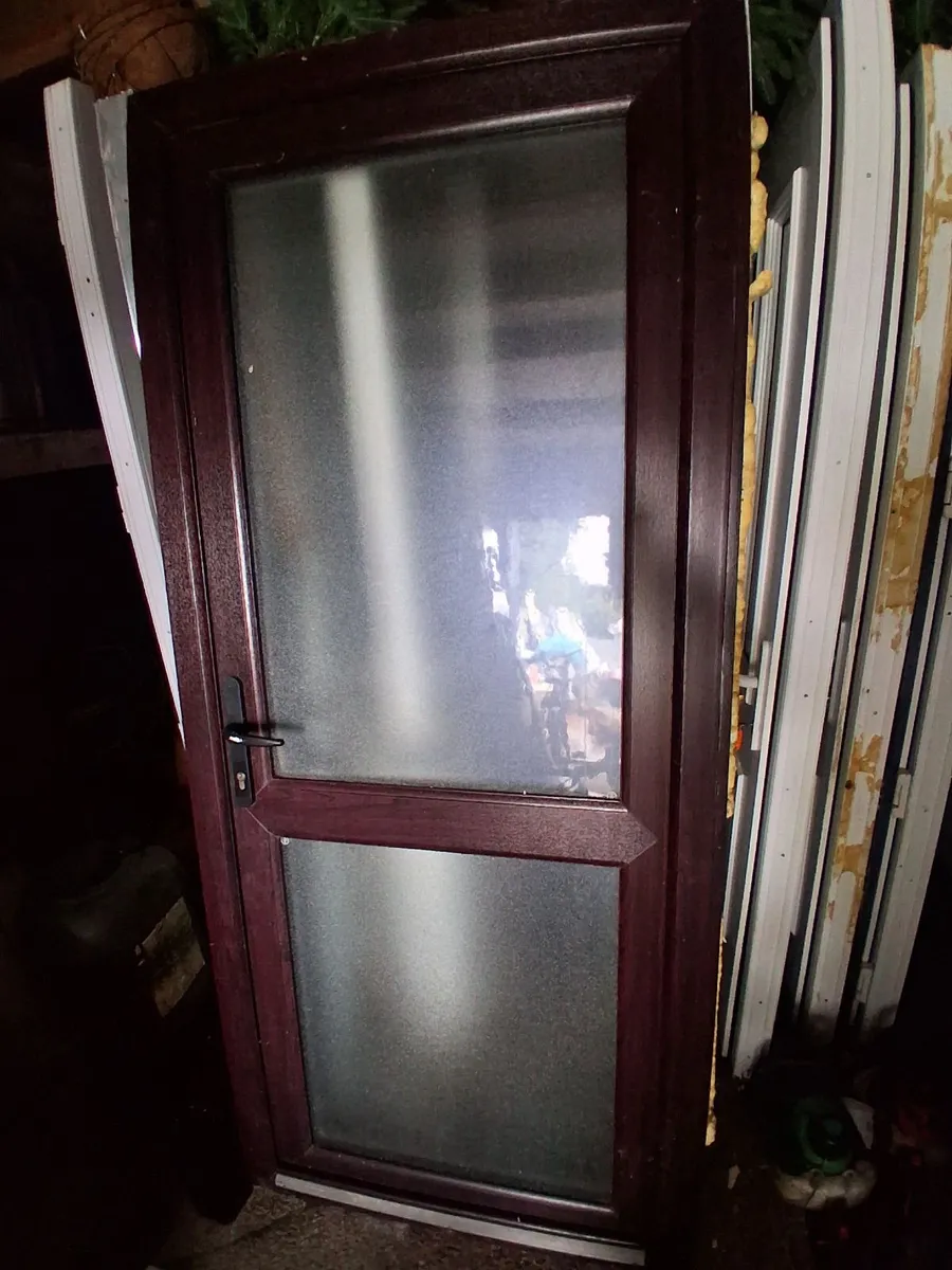 Pvc door 910x2090 - Image 1