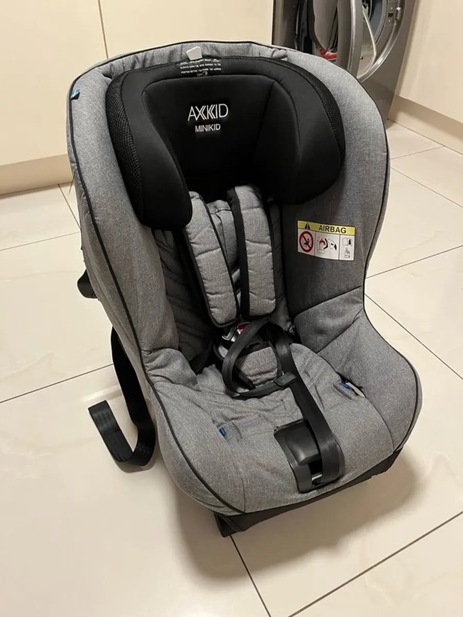 Minikid 2 in superb condition!! As new , please check details on pictures - Image 1