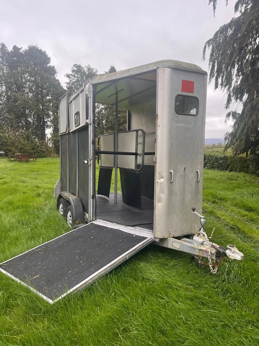 Ifor williams double horsebox - Image 4