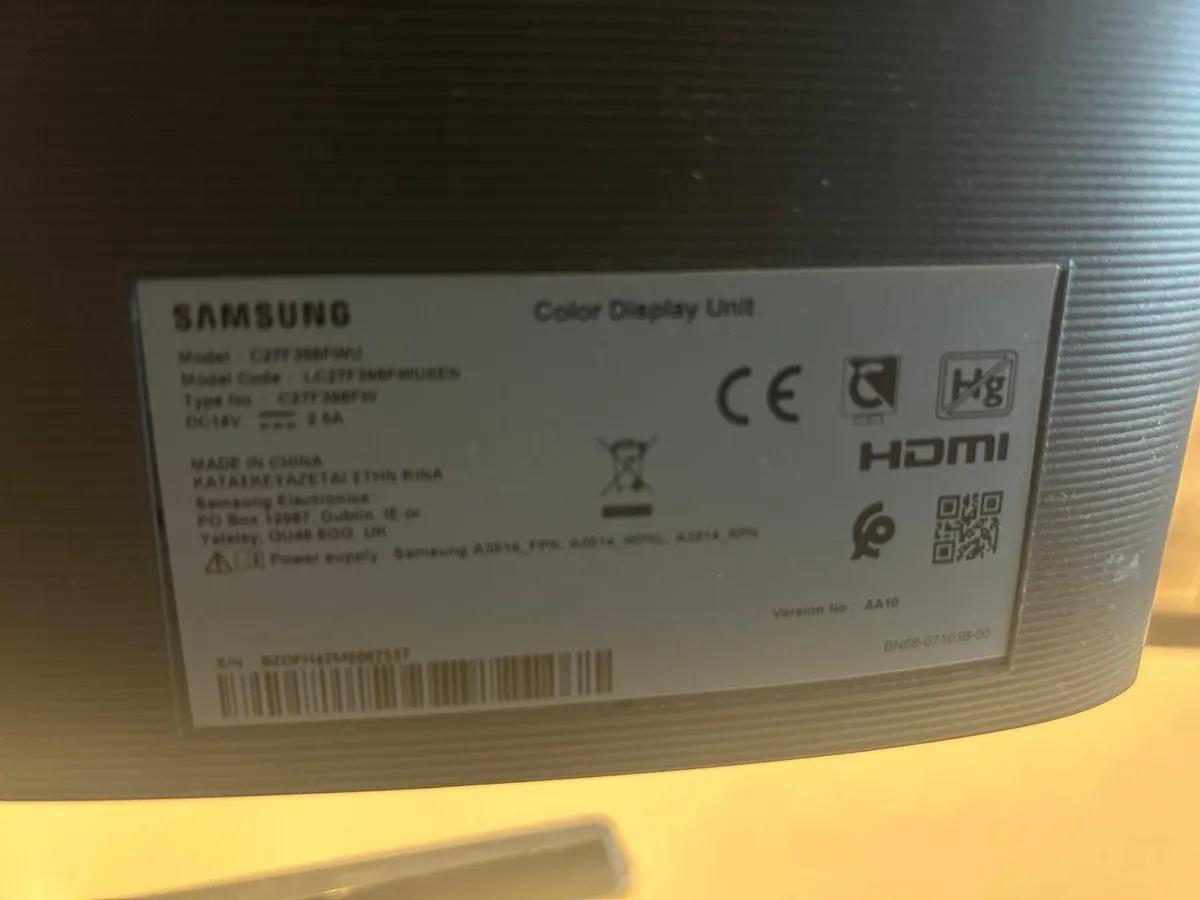 Samsung 27" Curved Screen Monitor - Image 2