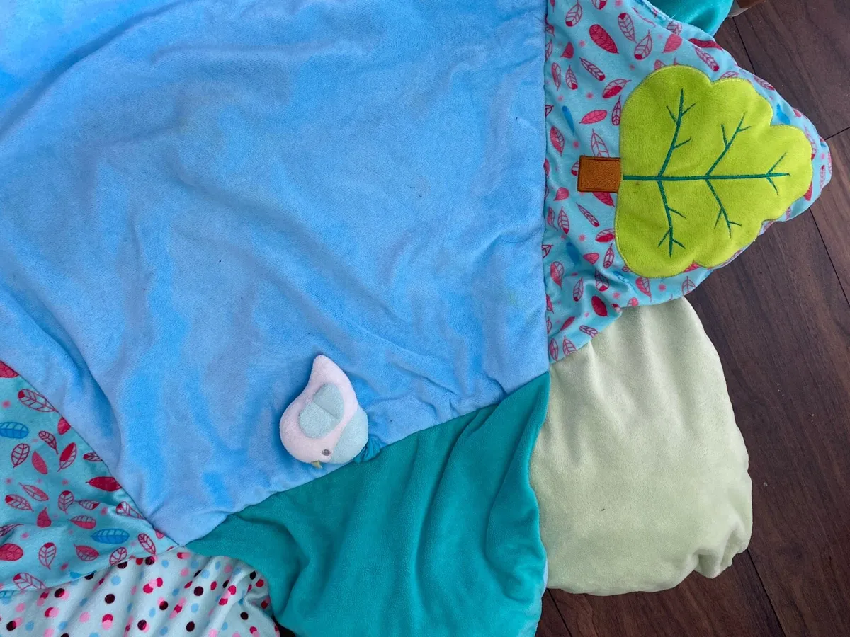 Play mates - Image 3