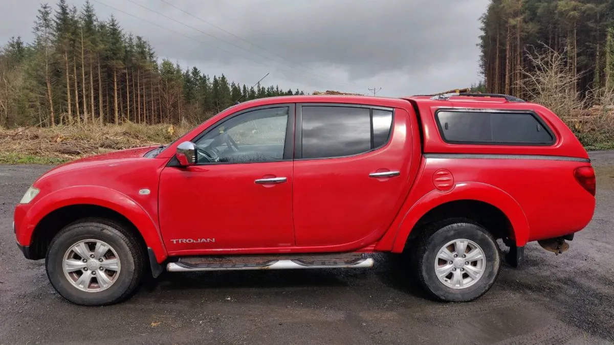 2013 Mitsubishi L200 Trojan 2.5 - Image 4